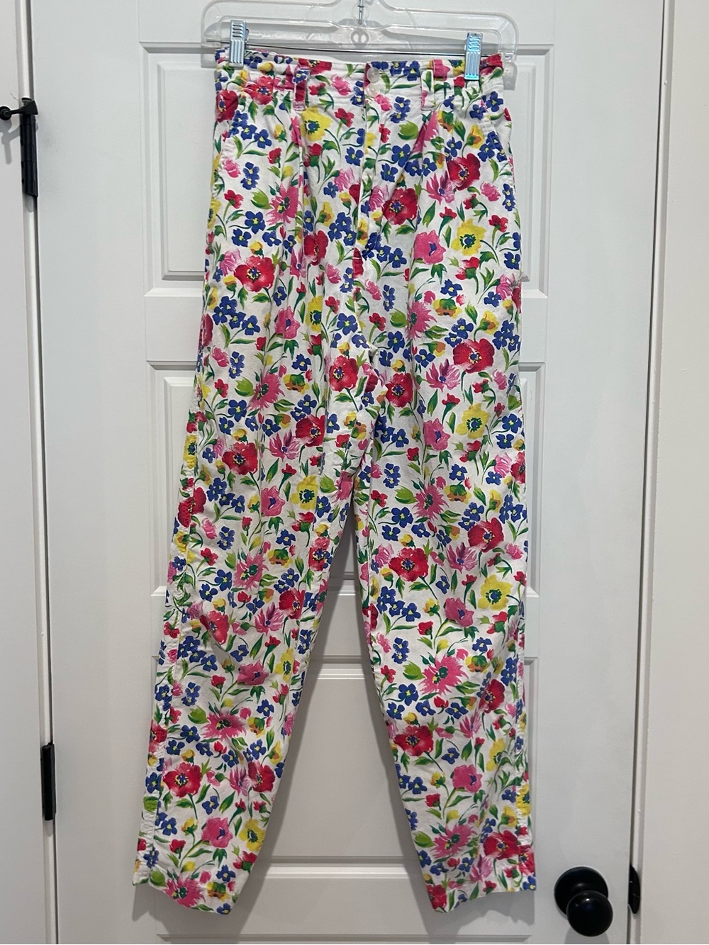 Women’s High Rise White Floral Print 100% Cotton Pants -Multicolor
